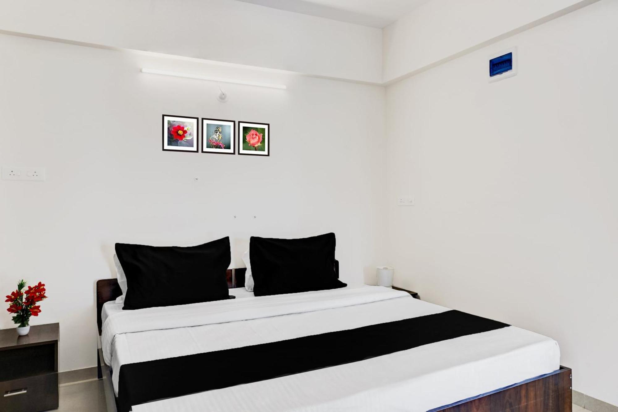 O Balaji Comfort Hotel